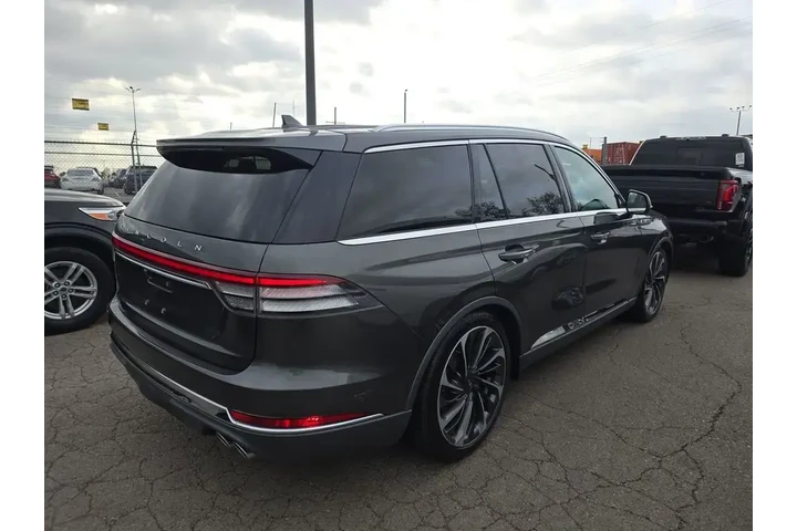 $31999 : Lincoln Aviator 2020 AWD Res image 4