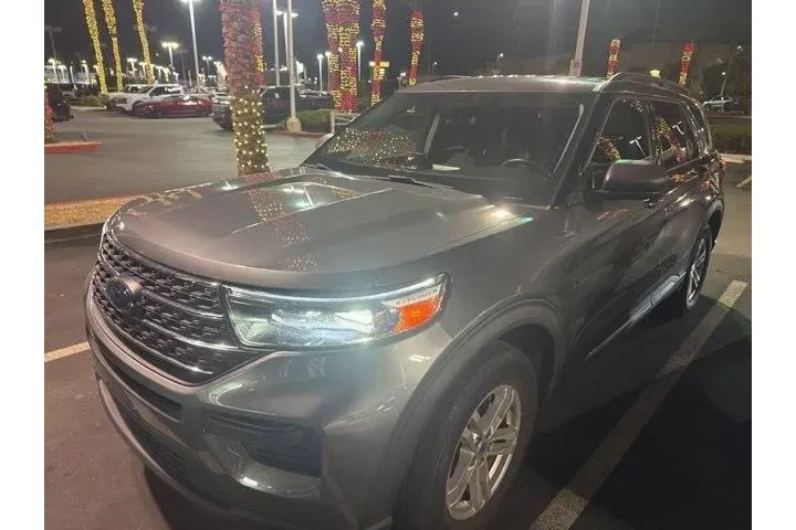 $26374 : Ford Explorer 2022 XLT 4dr S image 1