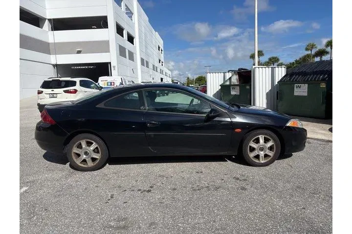 $8991 : Mercury Cougar 2001 2dr Hatc image 2