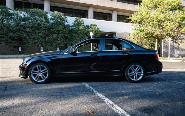 $12000 : 2013 MERCEDES-BENZ C-CLASS image 7