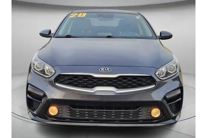 $10592 : Kia Forte 2020 LXS 4dr Sedan image 4