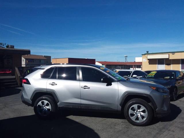 $20999 : 2020 RAV4 LE image 4