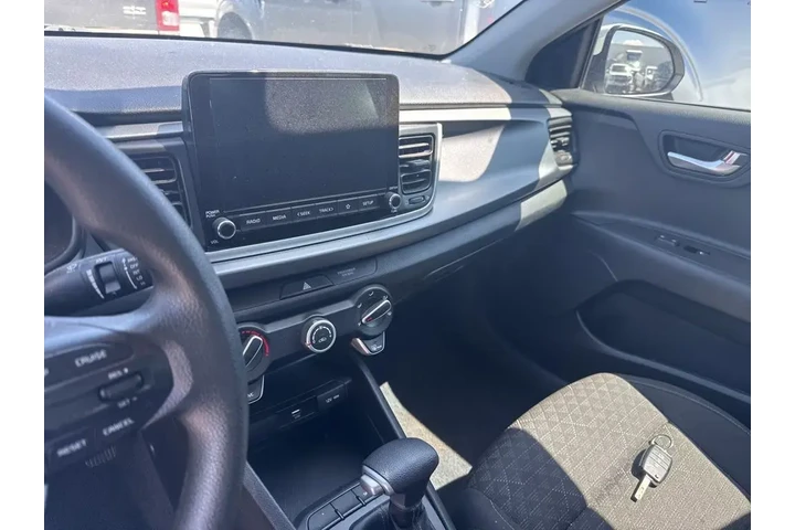 $17912 : Kia Rio 2023 S 4dr Sedan image 8