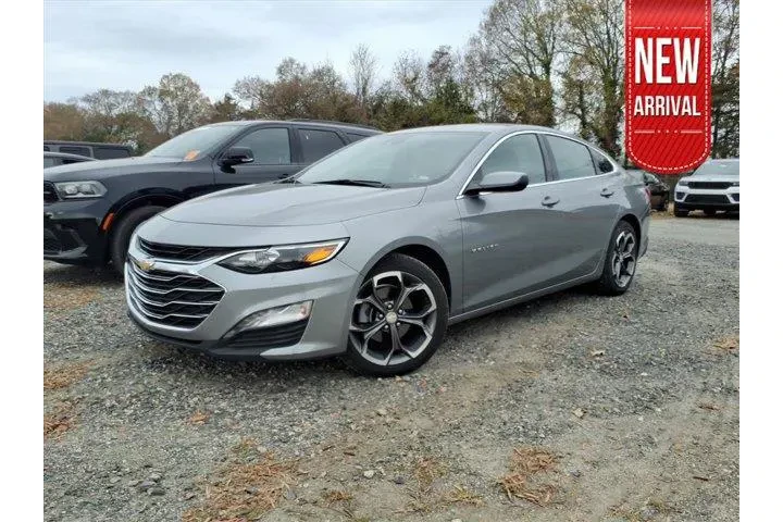 $18987 : Chevrolet Malibu 2024 LT 4dr image 1