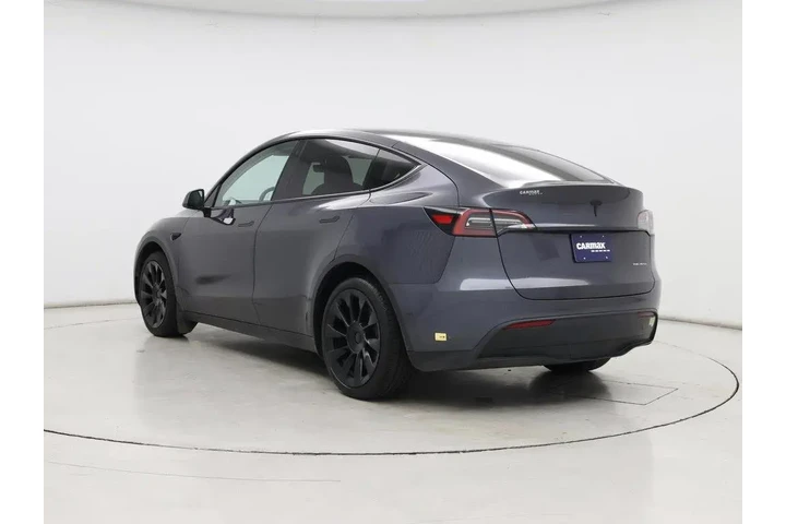 $33998 : Tesla Model Y 2023 AWD Long image 2