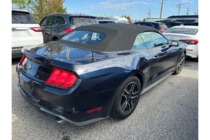 $23989 : Ford Mustang 2021 EcoBoost 2 image 3