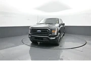 $39845 : Ford F-150 2023 4x4 XLT 4dr thumbnail