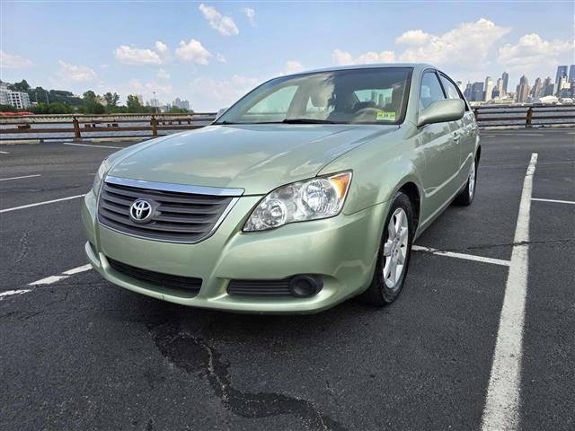 $5995 : 2010 TOYOTA AVALON image 6