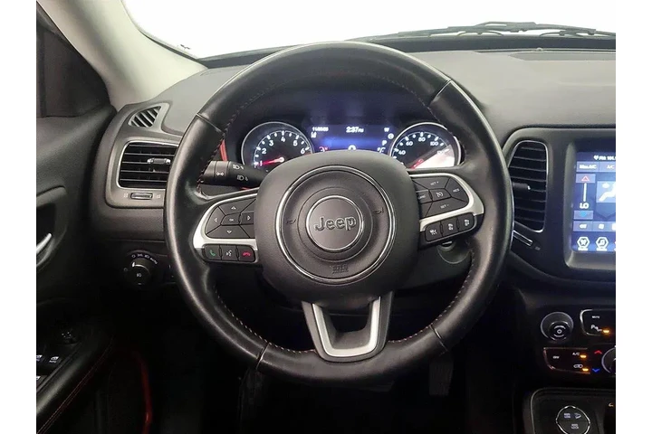 $20998 : Jeep Compass 2021 4x4 Trailh image 10