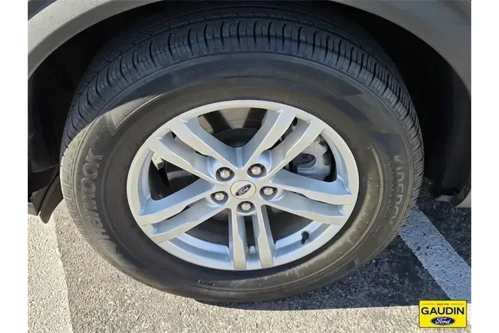 $29884 : Ford Explorer 2022 AWD XLT 4 image 10