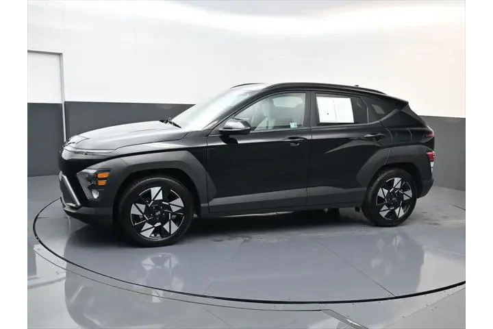 $22687 : Hyundai KONA 2025 SEL 4dr Cr image 7
