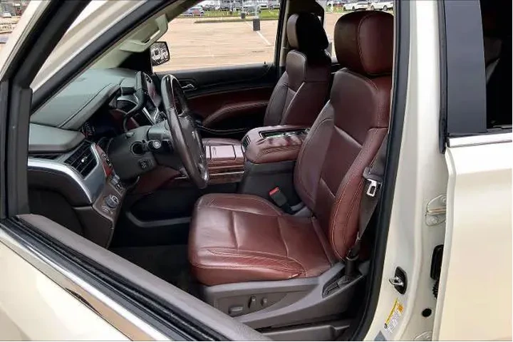 $13942 : Chevrolet Suburban 2015 4x2 image 7