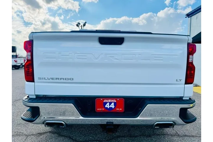 $31995 : 2021 Silverado 1500 LT Crew C image 6