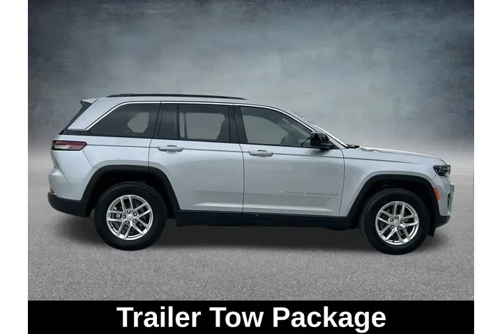 $27996 : Jeep Grand Cherokee 2024 4x4 image 6