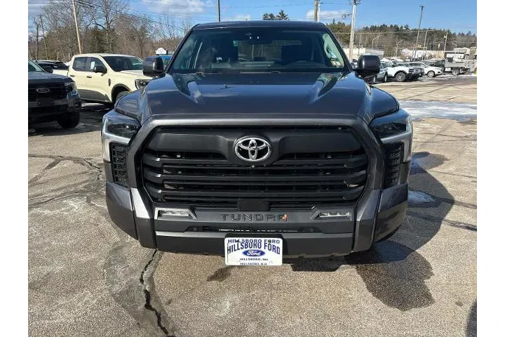$38495 : Toyota Tundra 2022 4x4 SR5 4 image 3