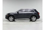 $21998 : Audi Q5 2019 AWD quattro Pre thumbnail