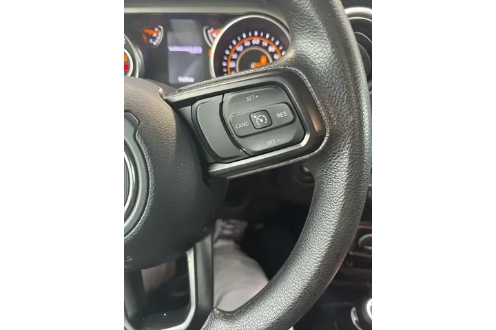 $30153 : Jeep Wrangler Unlimited 2022 image 9