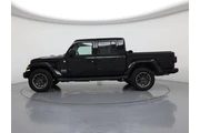 $29998 : Jeep Gladiator 2021 4x4 Over thumbnail