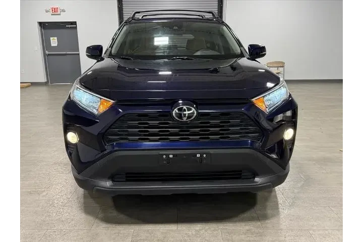 $22999 : Toyota RAV4 2021 XLE Premium image 9