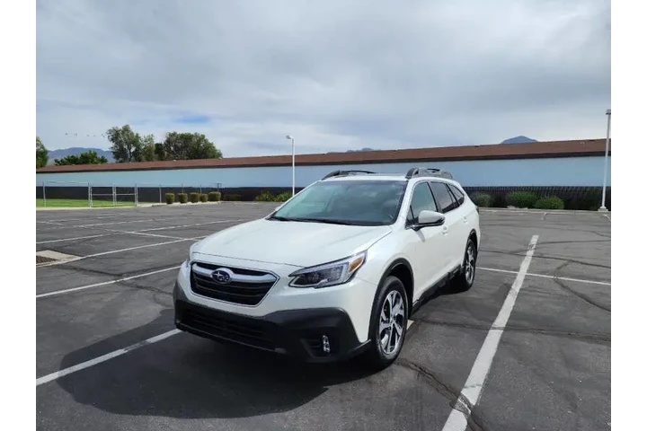 $21900 : 2020 Outback Limited image 5