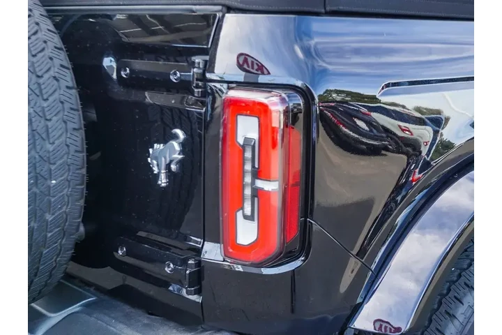 $39294 : Ford Bronco 2022 4x4 Outer B image 8