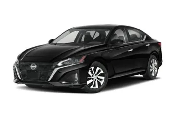 $22200 : Nissan Altima 2025 2.5 SV 4d image 1