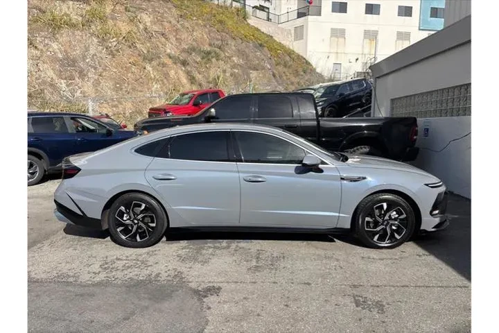 $25498 : Hyundai SONATA 2025 SEL 4dr image 7