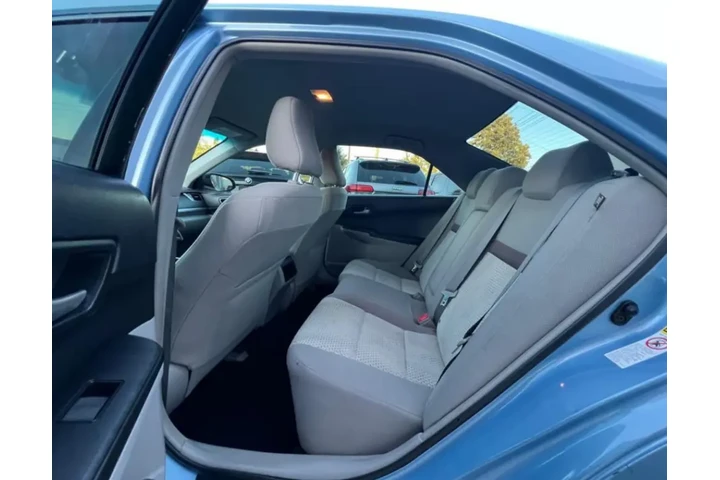 $2800 : Toyota Camry 2012 image 5