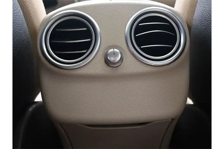 $21244 : Mercedes-Benz C-Class 2021 A image 10