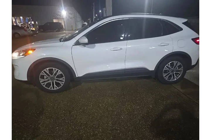 $19850 : Ford Escape 2022 SEL 4dr SUV image 5