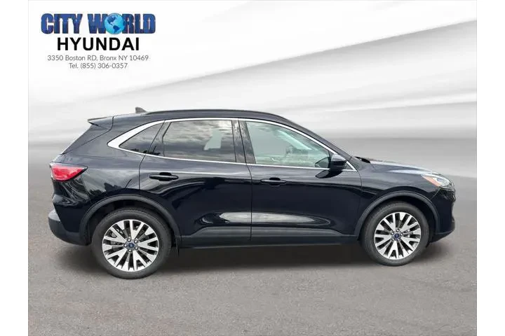 $23475 : Ford Escape 2022 AWD Titaniu image 6