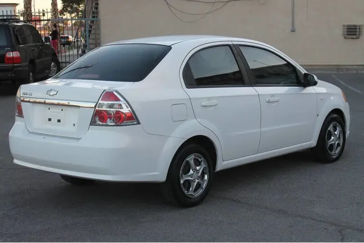 $4995 : 2007 Aveo LS image 8