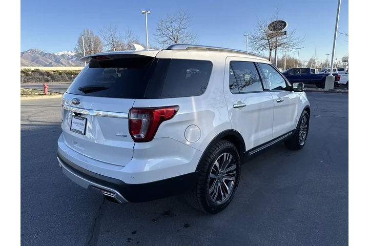 $15897 : Ford Explorer 2016 AWD Plati image 5