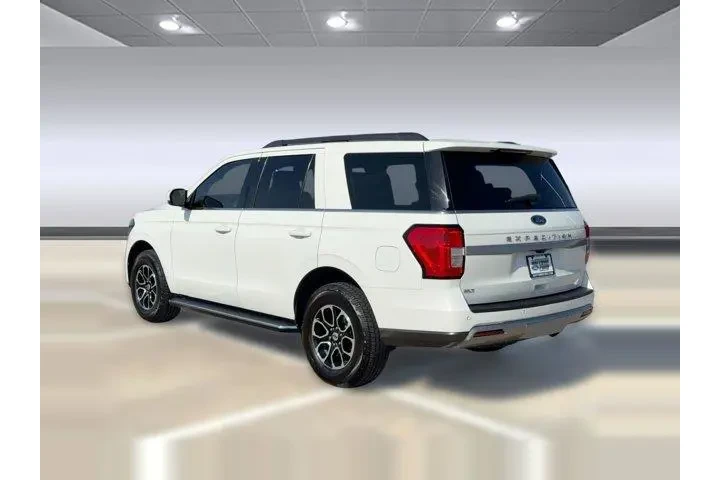 $33998 : Ford Expedition 2022 4x2 XLT image 3