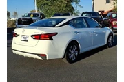 $18777 : Nissan Altima 2024 2.5 S 4dr thumbnail