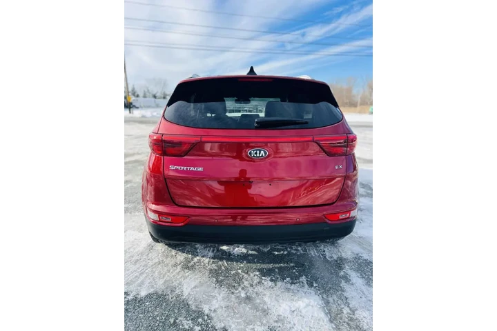 $13995 : 2017 Sportage EX image 9