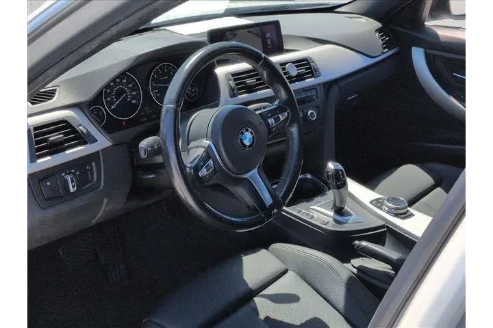 $10082 : BMW 3 Series 2015 AWD 320i x image 10