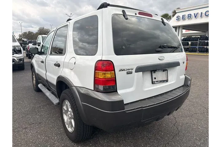 $4291 : Ford Escape 2006 XLT 4dr SUV image 6
