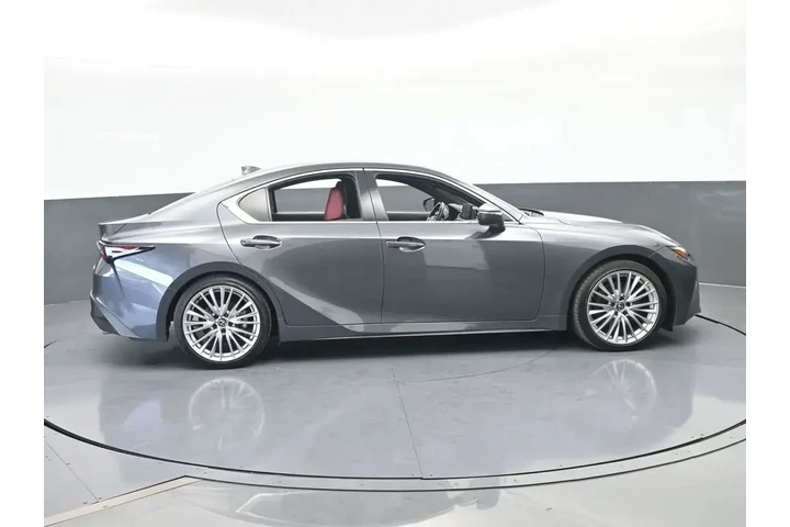 $39851 : Lexus IS 300 2025 4dr Sedan image 7
