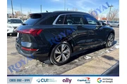 $46995 : 2024 Q8 e-tron quattro Premiu thumbnail