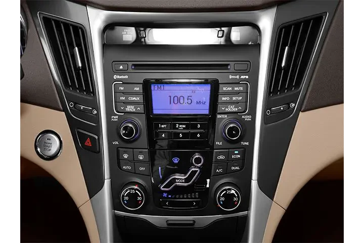 $8913 : Hyundai SONATA Hybrid 2012 B image 9