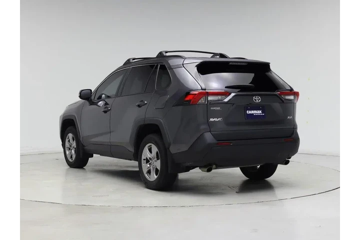 $28998 : Toyota RAV4 2024 XLE 4dr SUV image 2