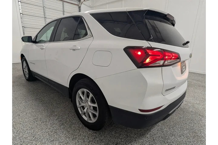 $23497 : Chevrolet Equinox 2024 LT 4d image 8