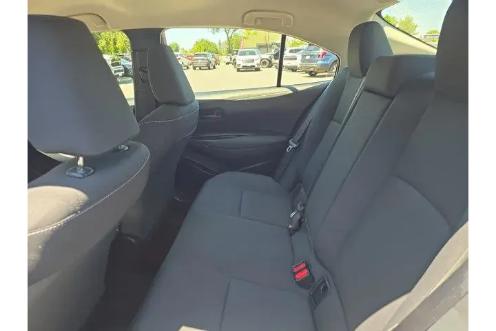 $24995 : Toyota Corolla Hybrid 2025 L image 8
