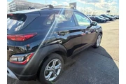 $19566 : Hyundai KONA 2023 AWD SEL 4d thumbnail