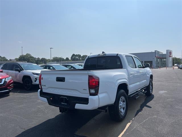 $39990 : PRE-OWNED 2023 TOYOTA TACOMA image 7