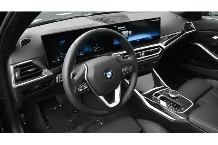 $35591 : BMW 3 Series 2024 330i 4dr S image 7