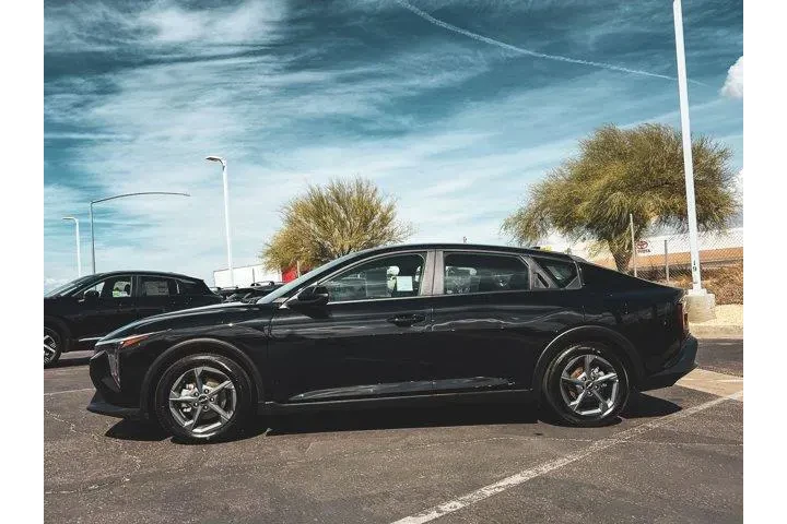 $21997 : Kia K4 2025 LXS 4dr Sedan image 6