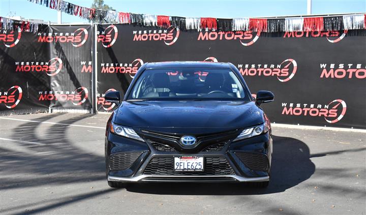 $34999 : Camry Hybrid XSE image 2