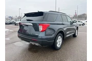 $28644 : Ford Explorer 2022 AWD XLT 4 thumbnail